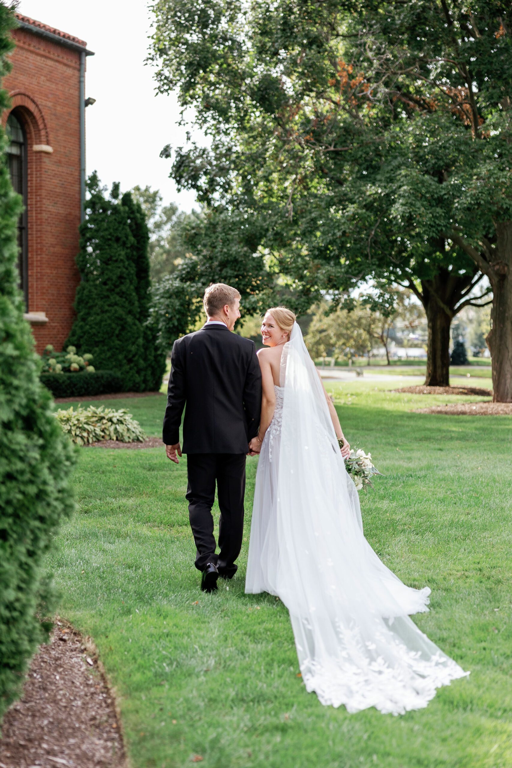 Wedding photos at St. Johns resort